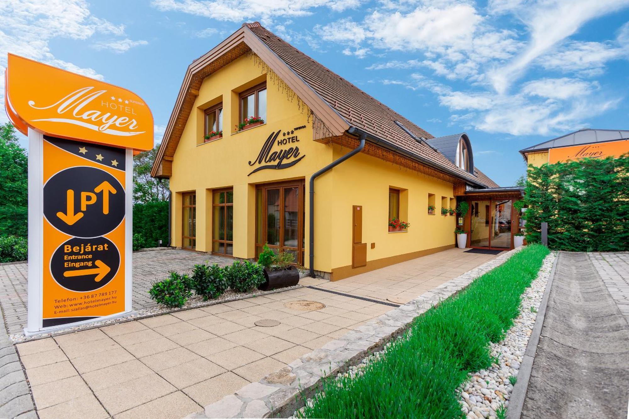 Hotel Mayer Alsóörs Exterior foto